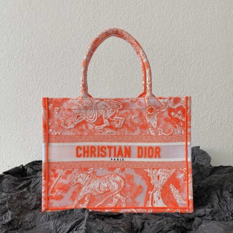 DIOR 中号BOOK TOTE M1296动物印花图案/透明橙