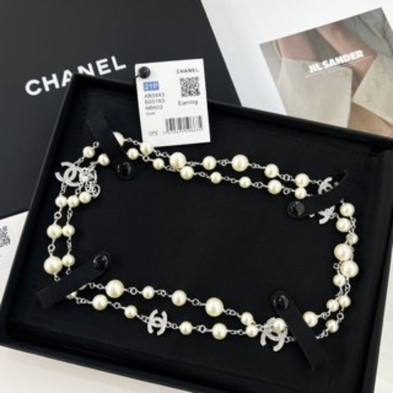 新款☑️CHANEL香奈儿双c珍珠项链毛衣链