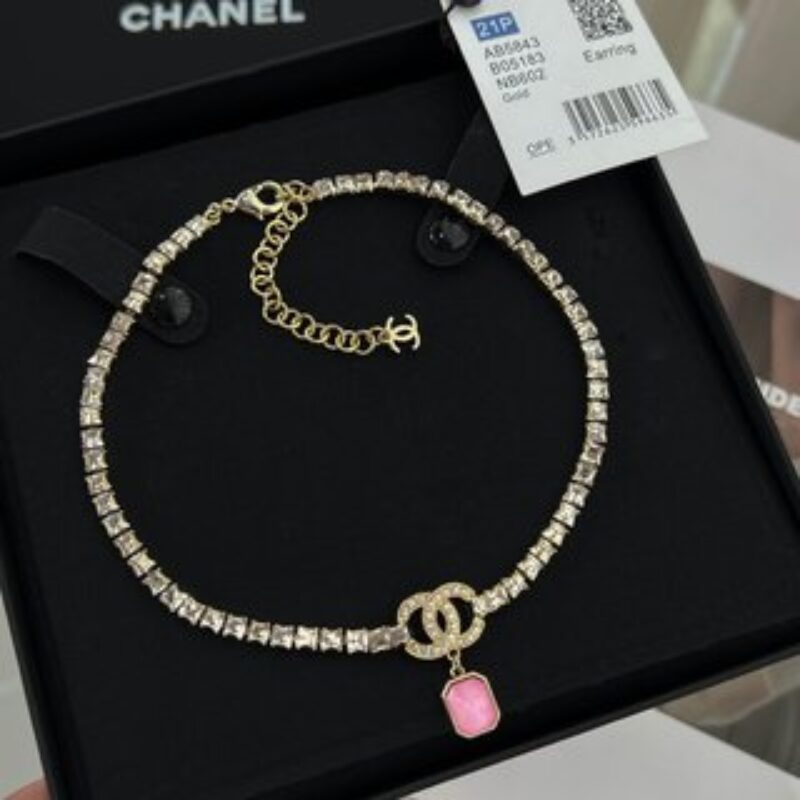 新款☑️CHANEL香奈儿双c粉宝石满钻项链