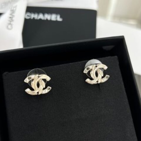 新款☑️CHANEL香奈儿双c耳钉耳环