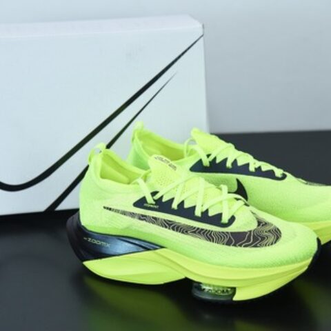 NK Air Zoom Alphafly NEXT%气垫马拉松 黑绿男女同款运动鞋 货号：DC5238-702