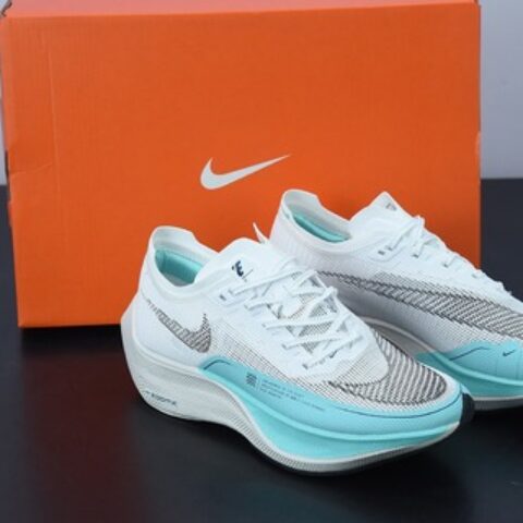 NK ZoomX Vaporfly Next% 马拉松跑步鞋二代 货号：CU4123-101