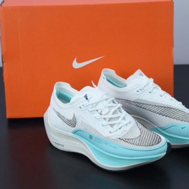 NK ZoomX Vaporfly Next% 马拉松跑步鞋二代 货号：CU4123-101