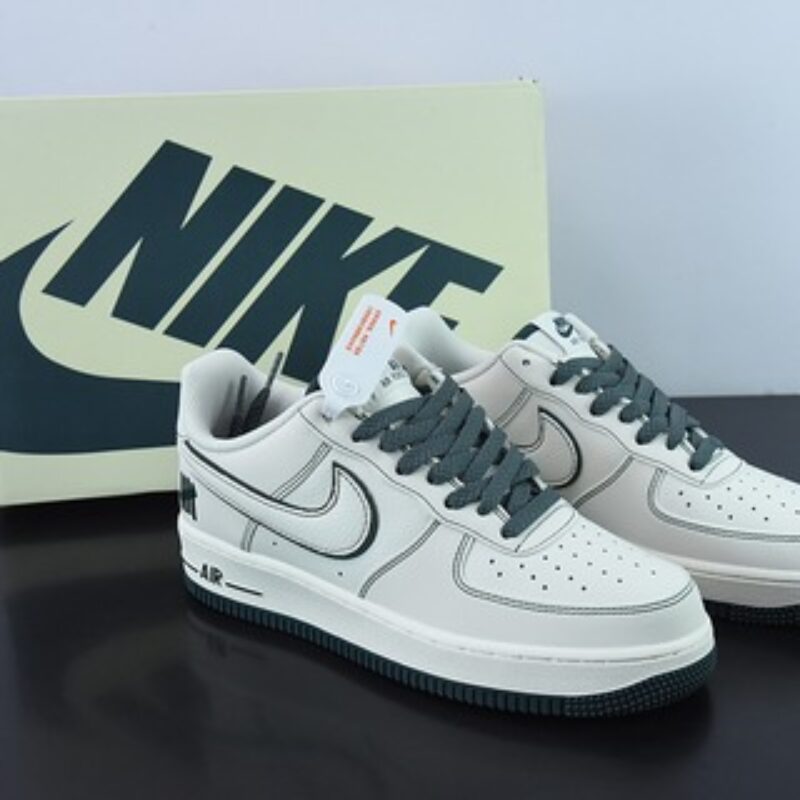Undefeated x Nike Air Force 1 Low 米绿色 空军一号低帮货号：UN3699-066