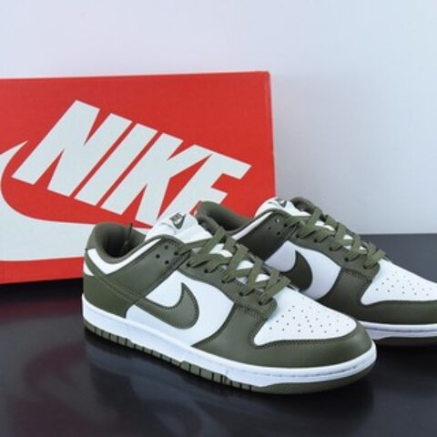 Nike Dunk Low “Medium Olive” 白橄榄绿低帮休闲板鞋  货号：DD1503-120