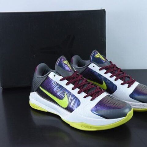 Nike Zoom Kobe 5 ZK5小丑白紫绿科比5代球鞋s2纯原版 偏小0.5-1码 货号： CD4991-100