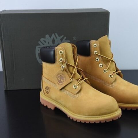 Timberland 天伯伦经典款大黄靴 七孔男码10061 六孔女码10361