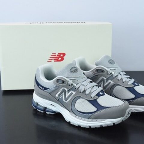 Thisisneverthat x New Balance 2002R 复古休闲运动鞋 M2002RTH