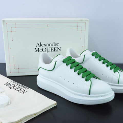 Alexander McQueen 亚历山大麦昆松糕鞋厚底增高小白鞋