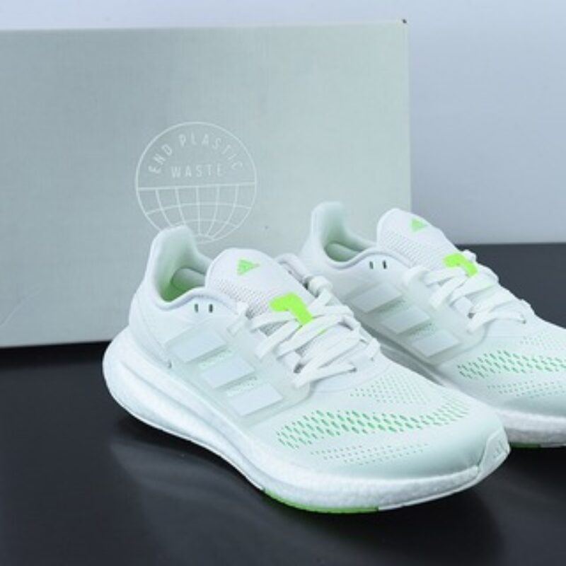 AD PureBOOST 22 爆米花缓震中底跑步鞋 货号：GZ5175
