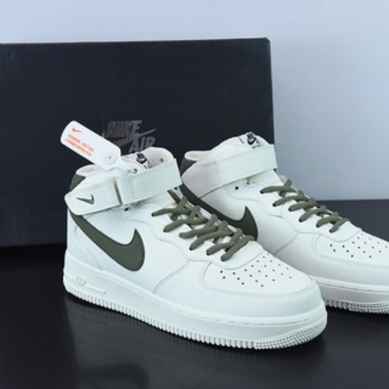 Nike Air Force 1 High '07 '空军一号经典高帮皮革货号LZ6819-608