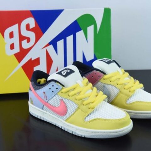 Nike Dunk Low SB 低帮滑板鞋/黄白 白黄粉蓝 拼色 彩蛋 货号：DX5933-900