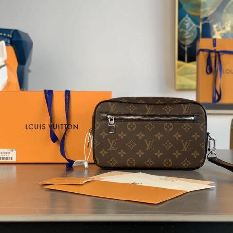 LV M42838 Kasai Clutch 手包