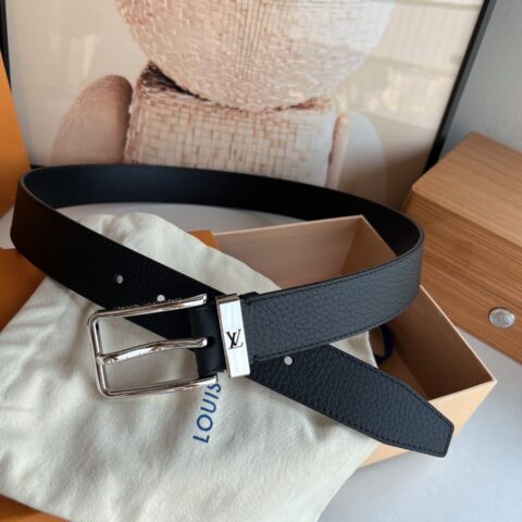 LOUIS VUITTON  Pont Neuf 35mm黑色十字纹牛皮腰带