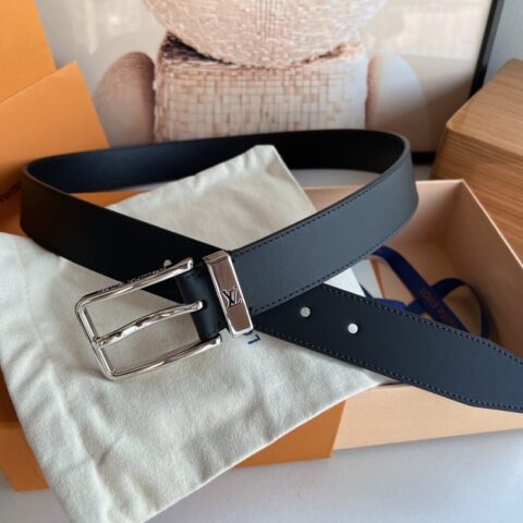 LOUIS VUITTON  Pont Neuf 35mm黑色十字纹牛皮腰带