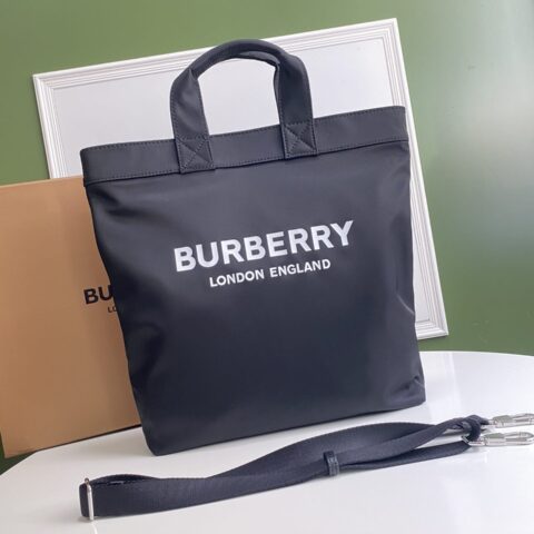 Burberry巴宝莉Vintage复古条纹棉料托特包