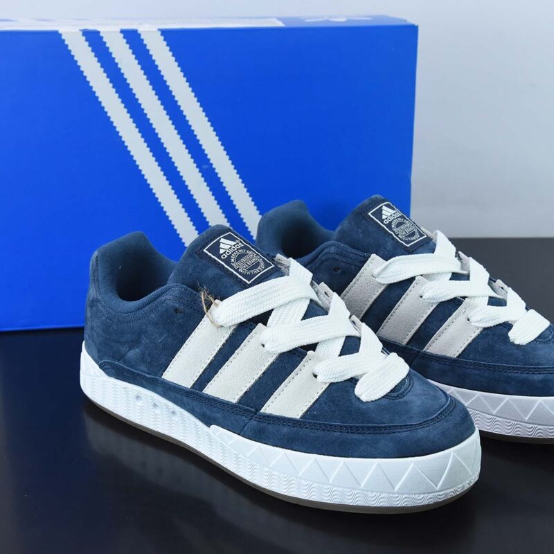 AD 阿迪 Adimatic 复古休闲板鞋 面包鞋 GY2088