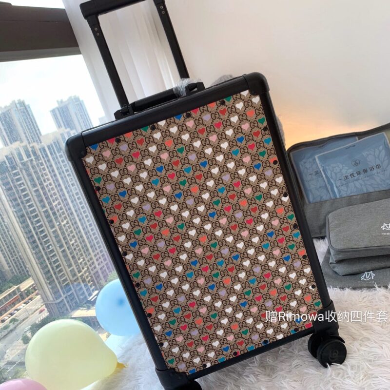 GUCCI古驰经典双G花料配铝框行李箱/拉杆箱