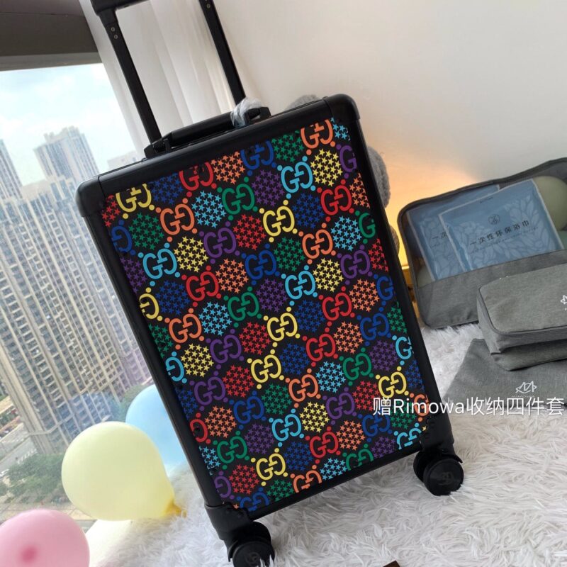 GUCCI古驰经典双G花料配铝框行李箱/拉杆箱