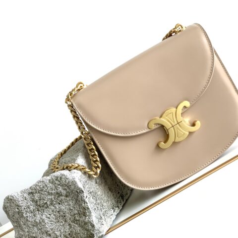 CELINE赛琳新品TEEN BESACE TRIOMPHE链条亮泽牛皮革手袋110413A