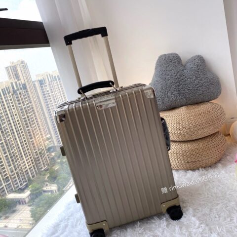 Rimowa日默瓦全铝镁合金行李箱/拉杆箱66639