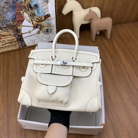 Hermès Birkin cargo 25 包型 奶油白
