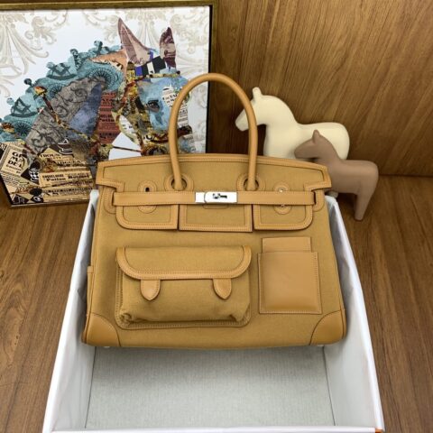 Hermès Birkin 35 Cargo 布包 芝麻色
