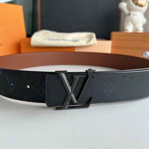LV/路易威登   黑花男款双面PYRAMIDE小牛皮棕色腰带