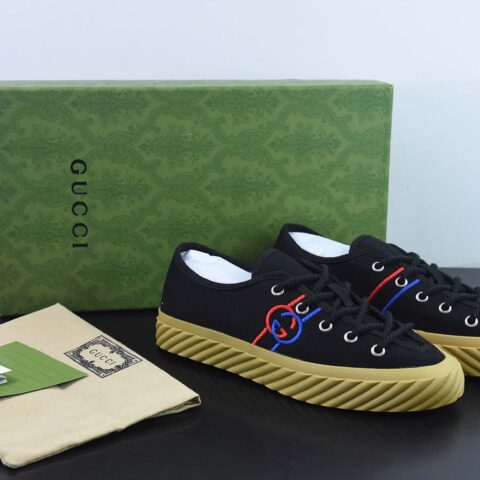 Gucci 轻奢单品最新款原版1:1复制！2022古驰火爆款系列布鞋
