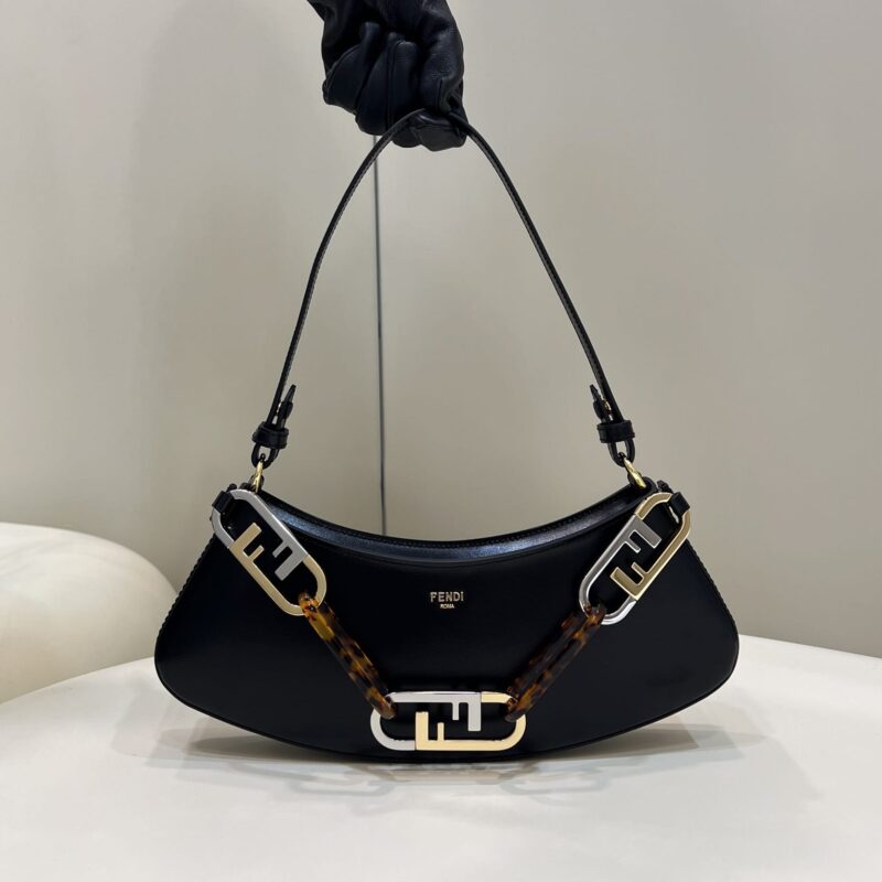 FENDI芬迪新款O'Lock 腋下包8573