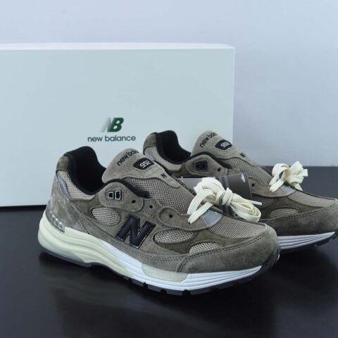 New Balance新百伦 高端美产M992J2复古休闲跑步鞋