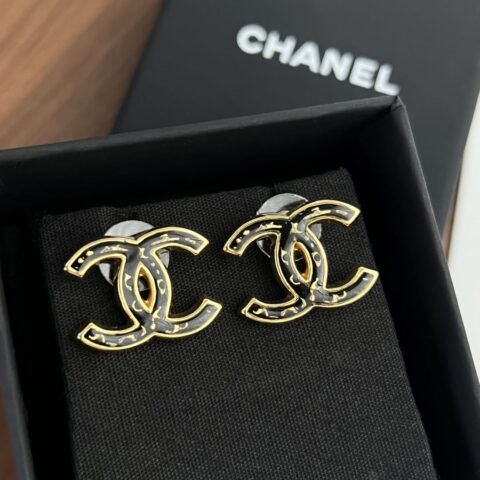 新款☑️CHANEL香奈儿c1双c白色波浪黑色金边耳钉耳环