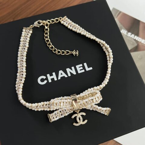 新款☑️CHANEL香奈儿双c蝴蝶结珍珠项链