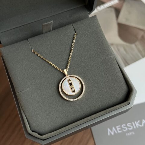 Messika梅西卡LUCKY MOVE白贝母项链