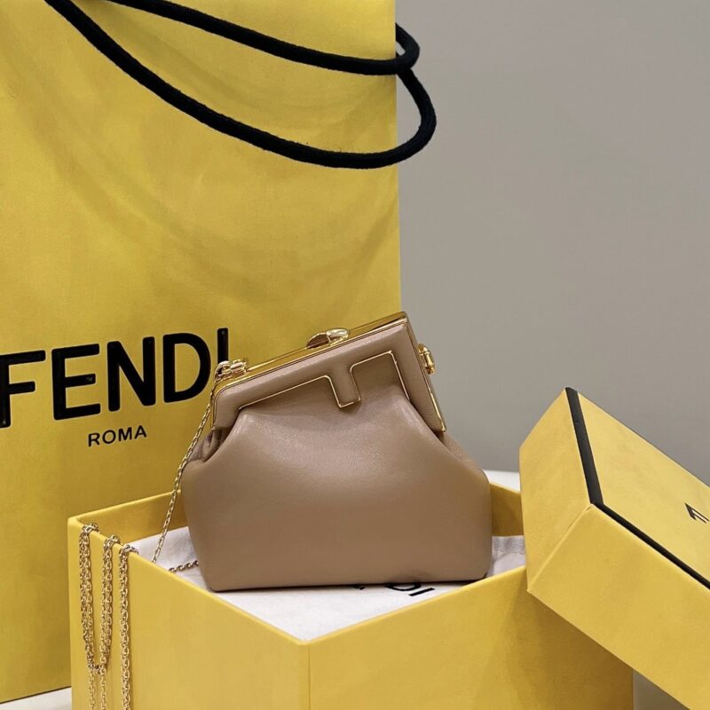 FENDI芬迪first系列F字母手袋80018S