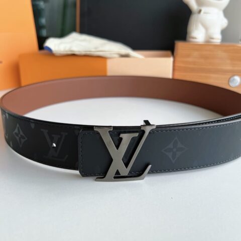 LV/路易威登   黑花男款双面PYRAMIDE小牛皮棕色腰带