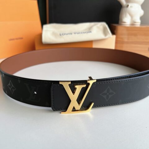 LV/路易威登   黑花男款双面PYRAMIDE小牛皮棕色腰带
