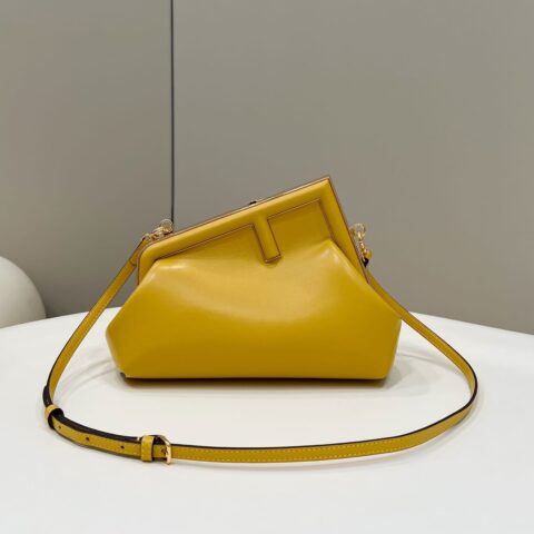 FENDI芬迪first系列F字母手袋80018m