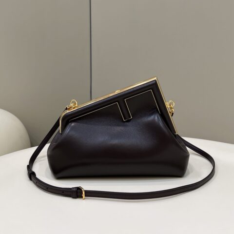 FENDI芬迪first系列F字母手袋80018m