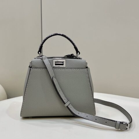 FENDI芬迪全牛皮搭配蛇皮手腕Peekaboo手袋8551