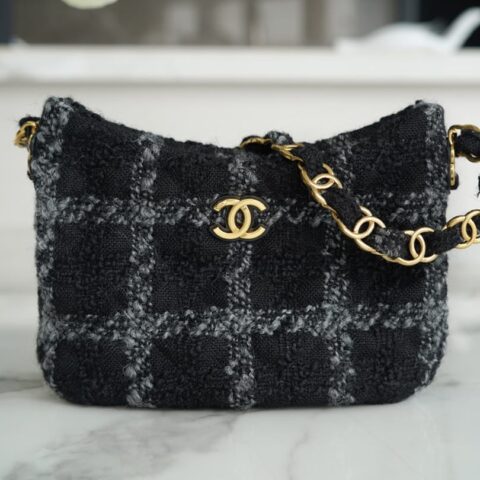 CHANEL 22K 新款HOBO粗花呢腋下包 AS3562