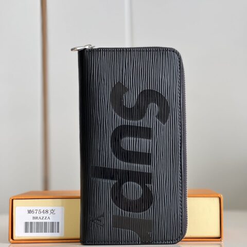 LV Supreme 水波纹Zippy钱包 M67548黑