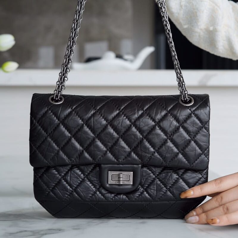CHANEL 复刻2.55 小号正品皮口盖包 A37586黑色银扣