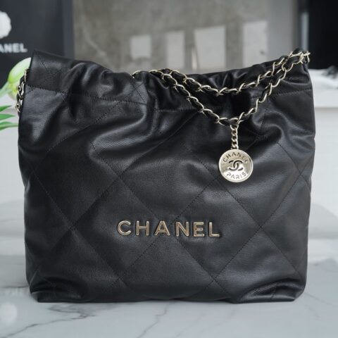 CHANEL 22 小号手袋 AS3260黑色