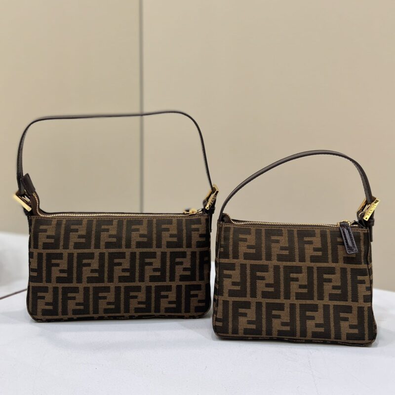 FENDI芬迪Vintage中古腋下包8299 8299S