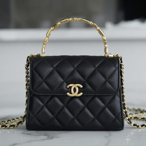 CHANEL 22B 珐琅扣Kelly中号黑色链条包 AP2945