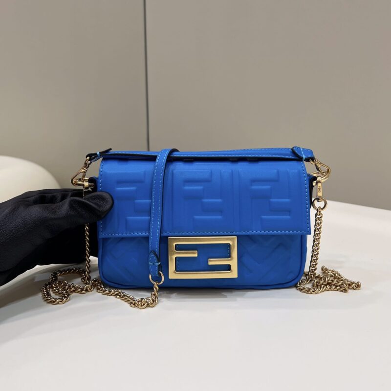 FENDI芬迪绵羊皮迷你版法棍包0191S