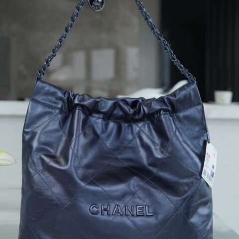 CHANEL 22 手袋 AS3261金属蓝