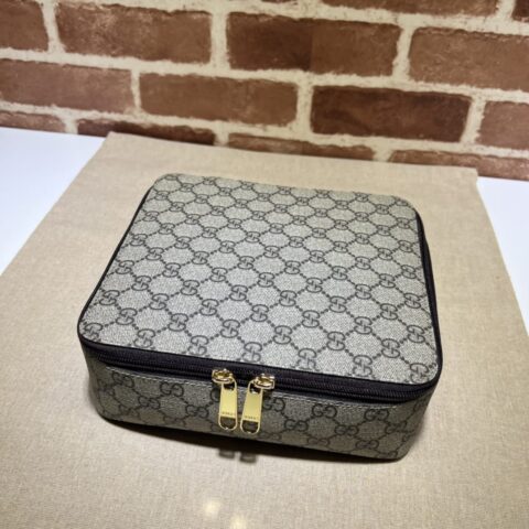 GUCCI古驰GG中号方包726661