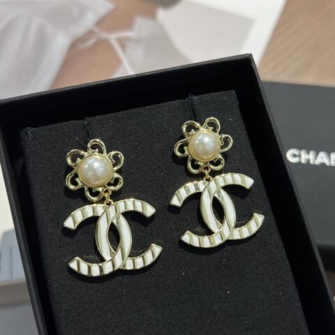 新款☑️CHANEL香奈儿c2双c波浪纹耳钉耳环